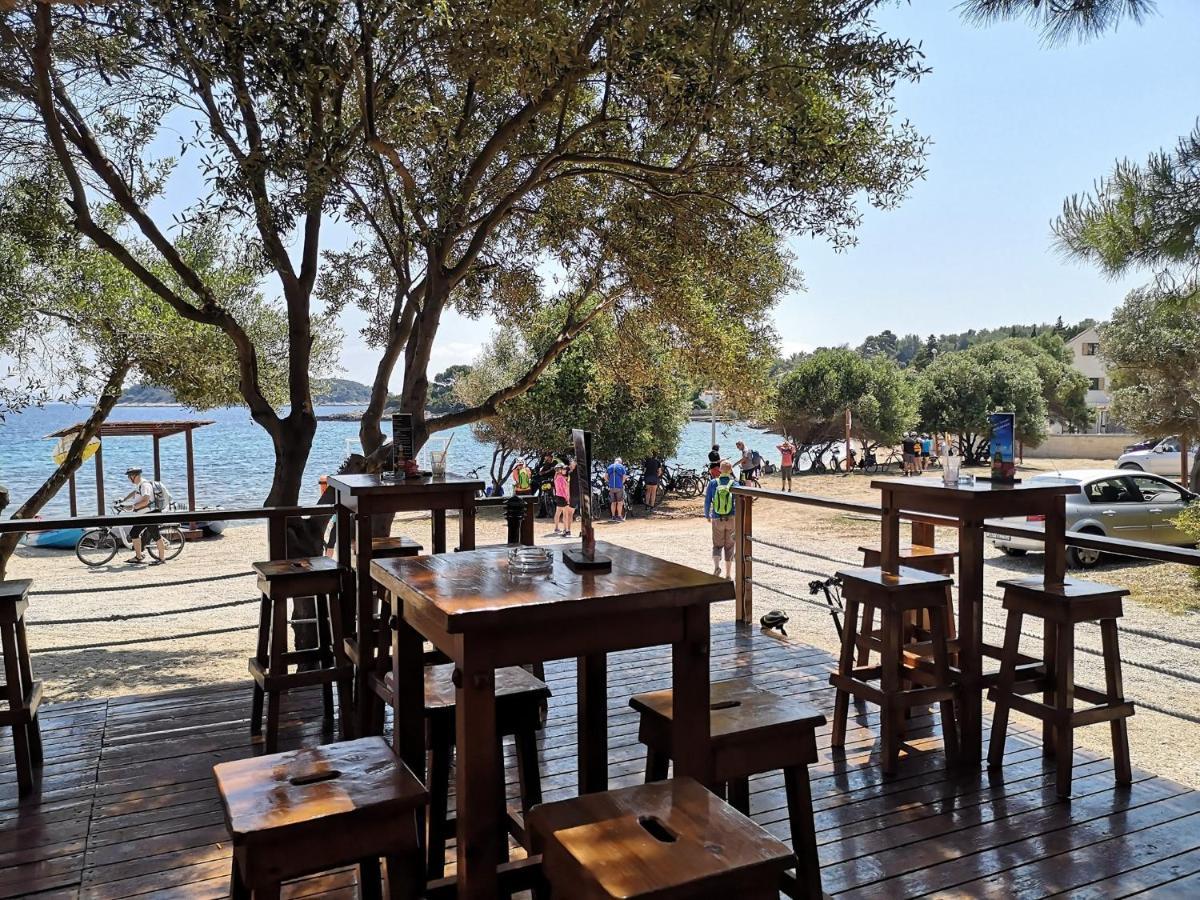 Apartman Ena By The Sea Prizba Εξωτερικό φωτογραφία