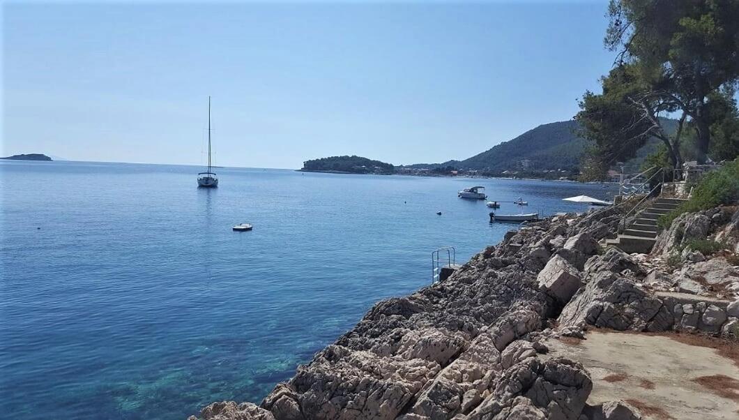 Apartman Ena By The Sea Prizba Εξωτερικό φωτογραφία