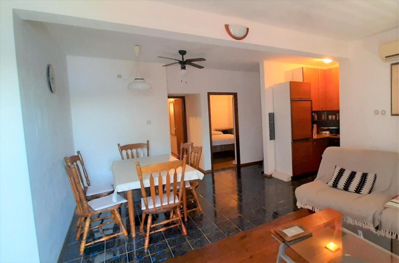 Apartman Ena By The Sea Prizba Εξωτερικό φωτογραφία
